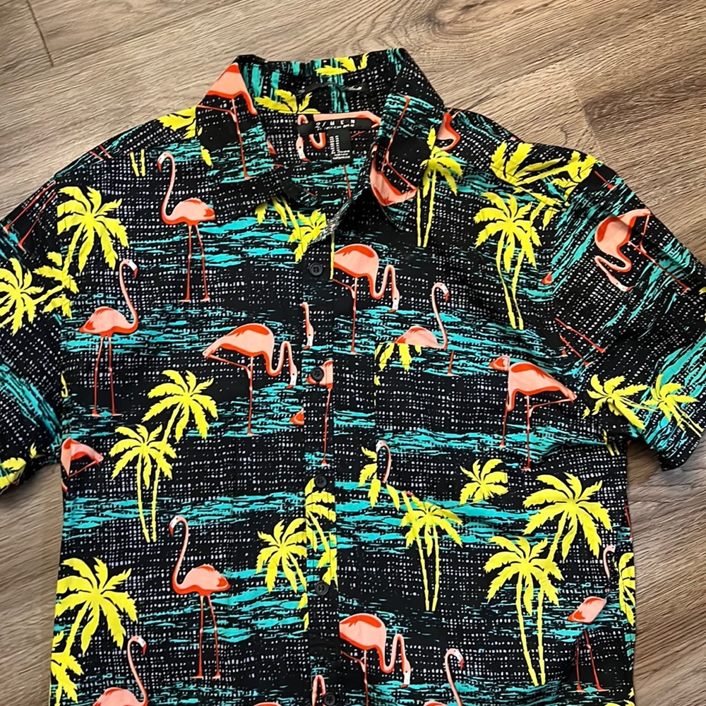 Men’s Tropical Short Sleeve Button Down